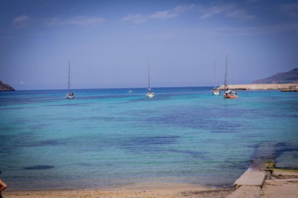 La Perla Della Praia Villa Favignana Bagian luar foto